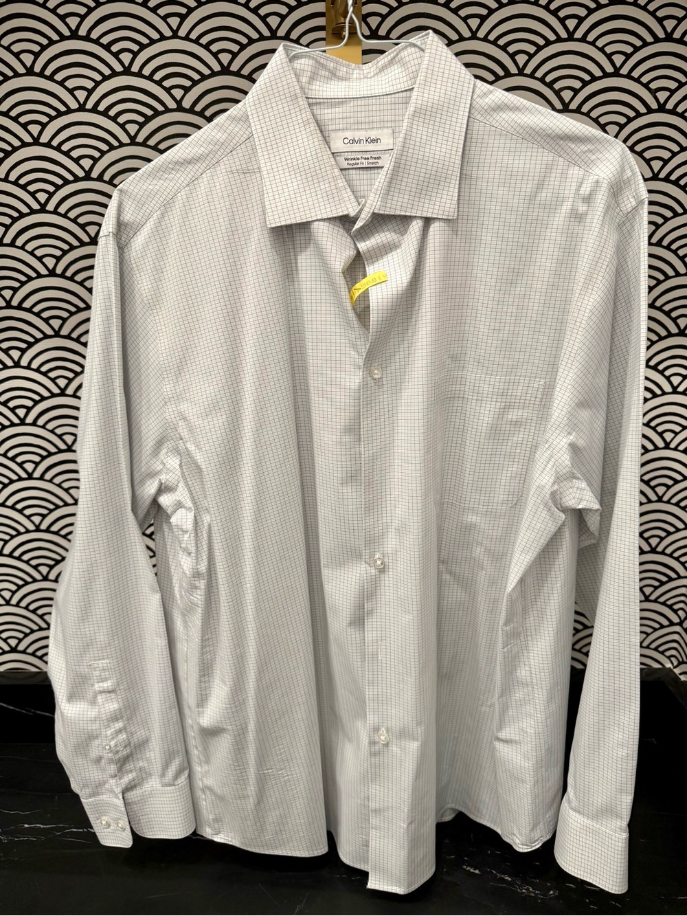Calvin Klein Men’s Light Grey Micro-Check Dress Shirt XL 17-17.5 / 34-35